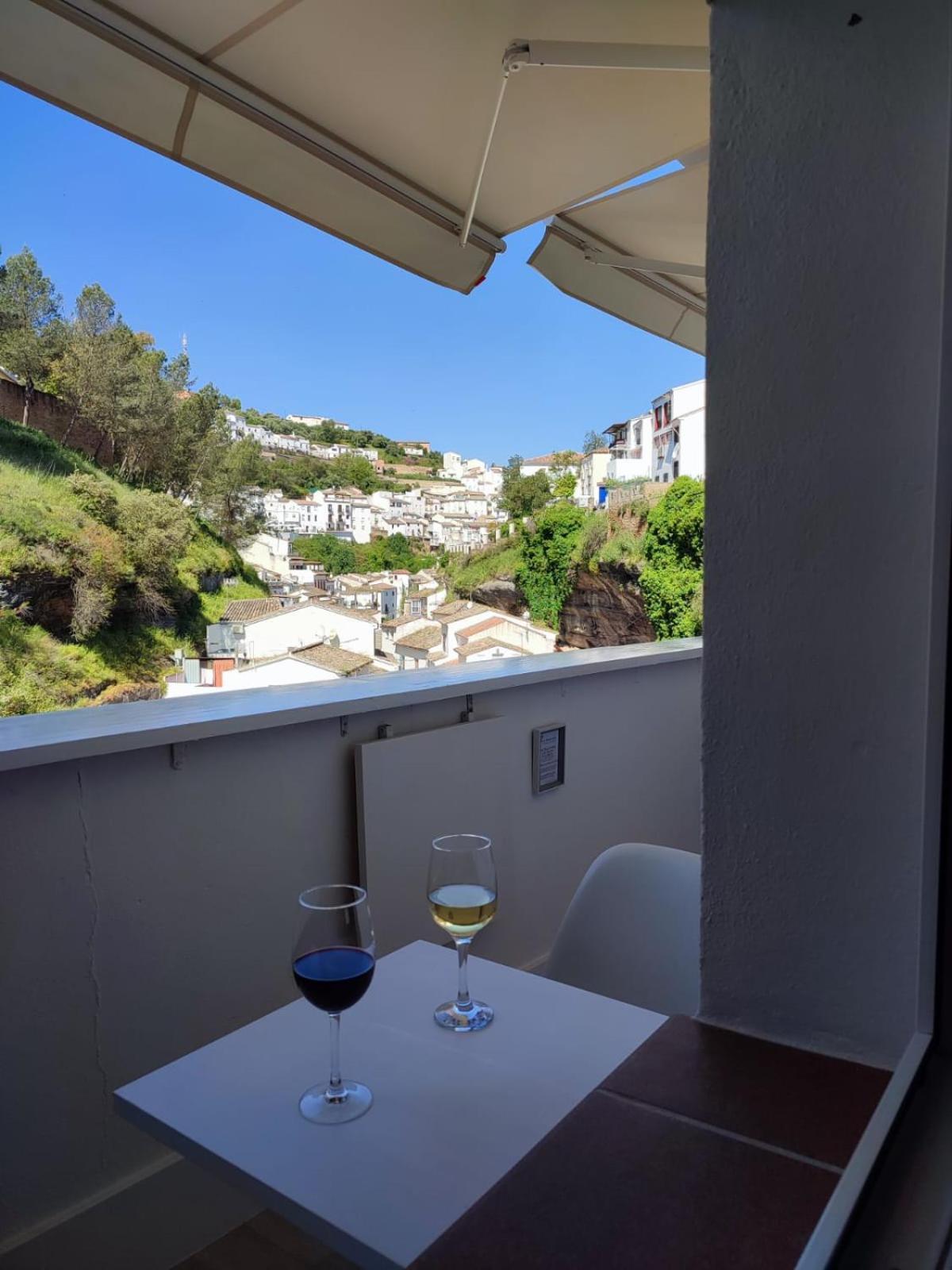 Ferienwohnung La Rosa Gris Setenil De Las Bodegas Exterior foto